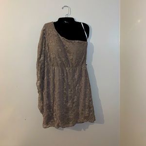Lily Rose XL Tan Lace Blouse